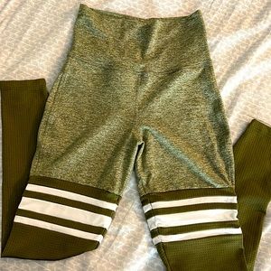 Leggings, good condition. Size small